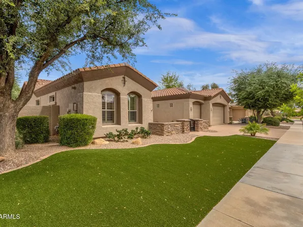 4576 E CAVALRY Drive, Gilbert, AZ 85297