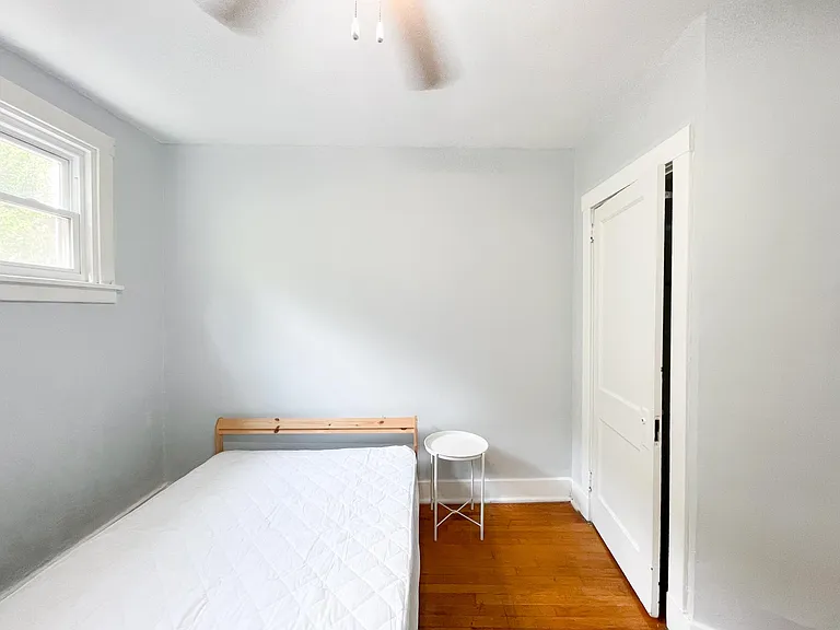5725 Phillips Ave — Photo 18