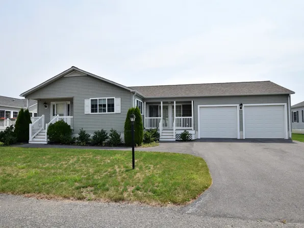 20 Quarrystone Dr, Bridgewater, MA 02324