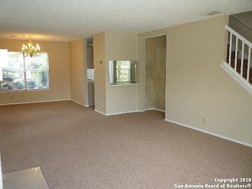 4th image of 11063 Kimes Park Dr