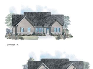 10647 Bouldercrest Dr, South Lyon, MI 48178