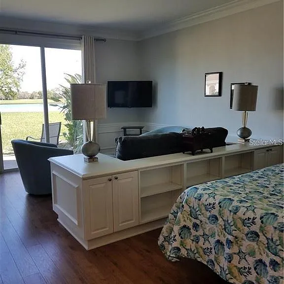 51 Mac Ewen Dr #8 — Photo 9