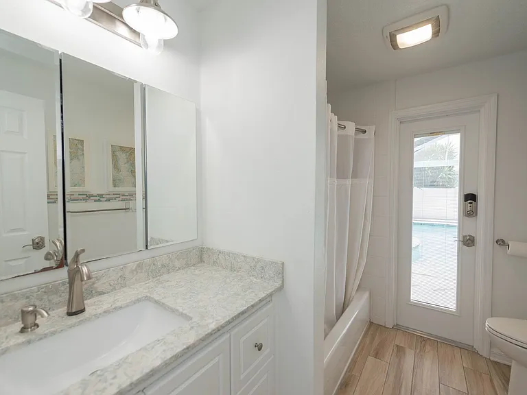 444 Finch Dr — Photo 47