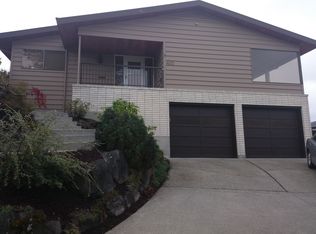 4111 SW Frontenac St, Seattle, WA 98136