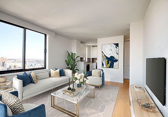 3rd image of 301 E 94th St #7A