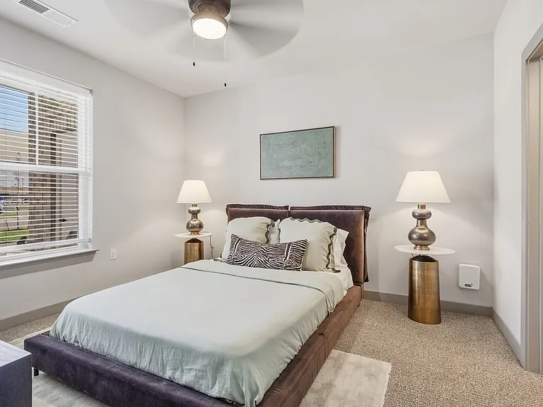The Warren Apartments — Photo 7