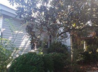 1145 Syringa Rd, Topping, VA 23169