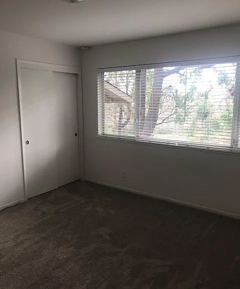 2111 Overlook Dr #B — Photo 9