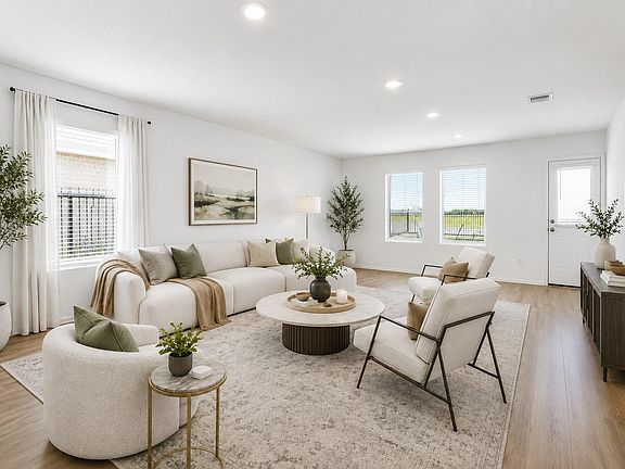 3rd image of 1460 Twilight Green Dr