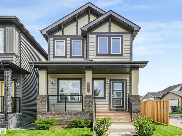 203 Cavanagh Cmn SW, Edmonton, AB T6W 3Y2