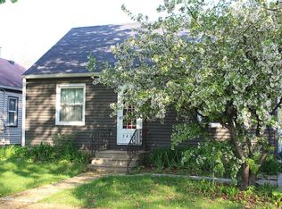 2432 Hoard St, Madison, WI 53704