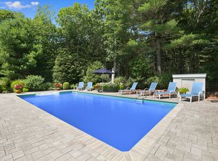 48 Bay View Ave, East Hampton, NY 11937