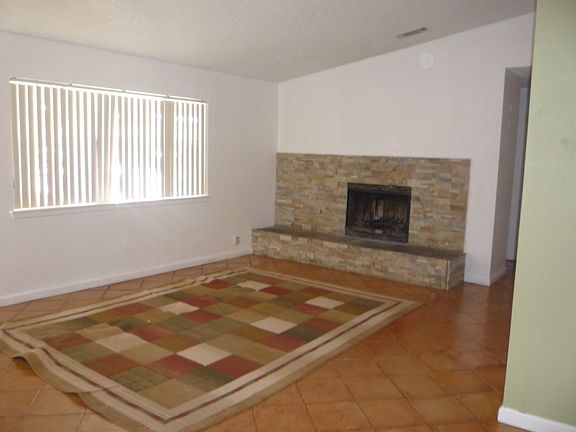 3rd image of 41037 176th St E