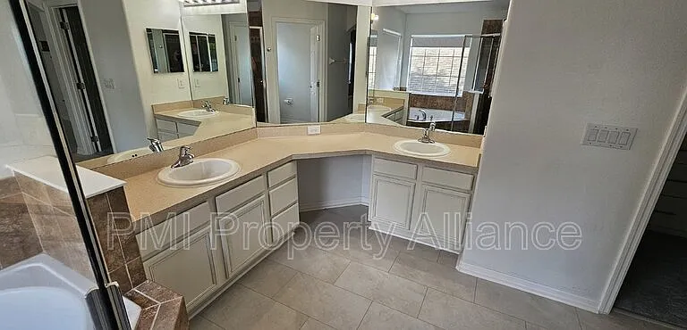 10012 Cobalt Bay Rd — Photo 14