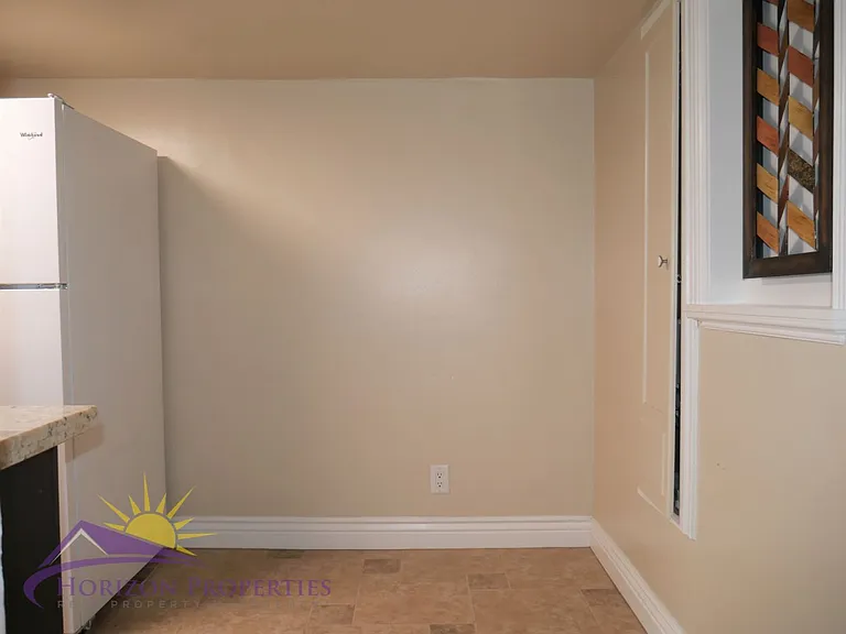 4908 Gastman Way — Photo 25