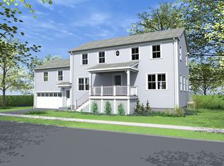 60 Lind St, Fairfield, CT 06824