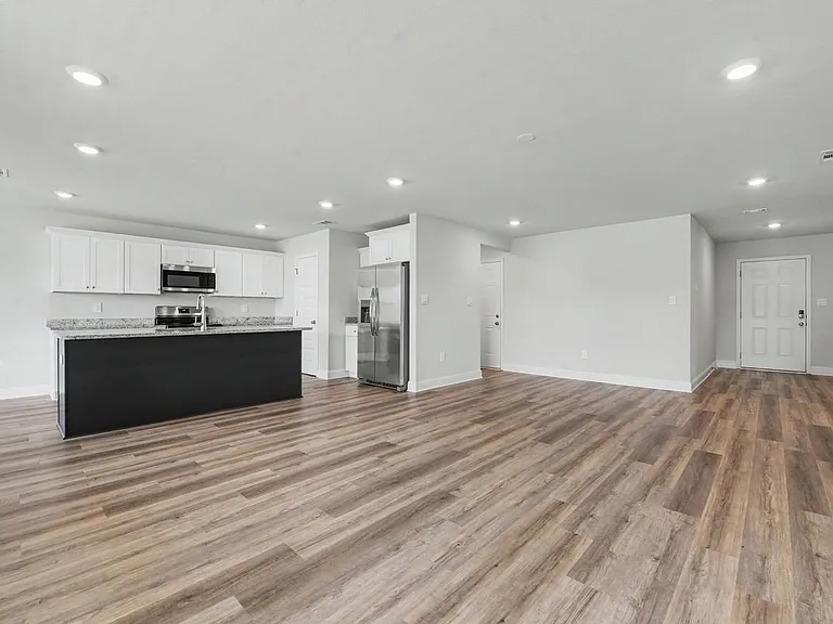 107 Mill St — Photo 22