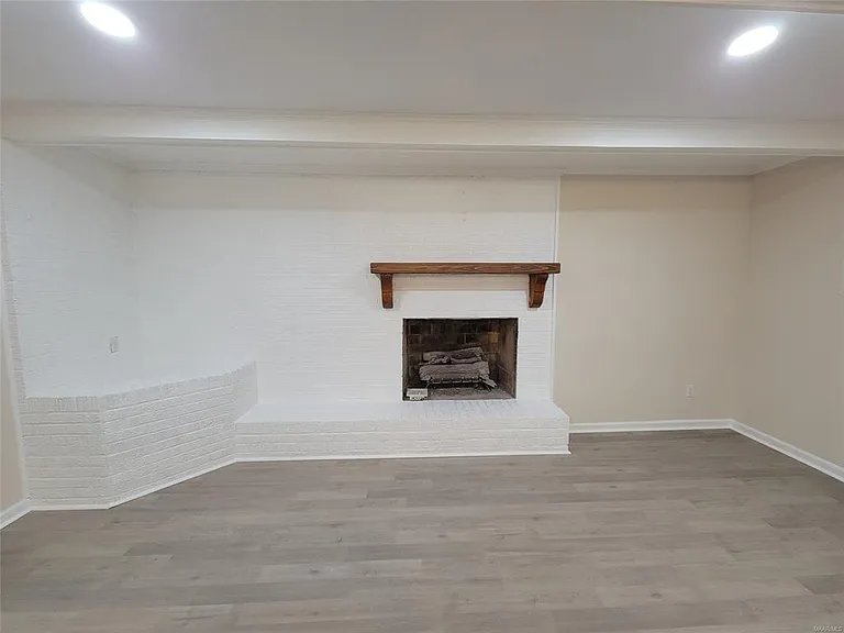 950 Karen Rd — Photo 8