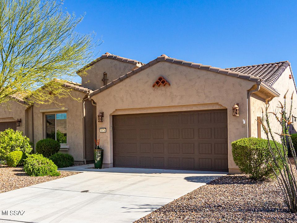 1st image of 1076 N Broken Hills Dr