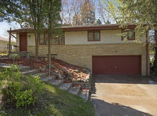 1200 Lincoln Ter NE, Columbia Heights, MN 55421