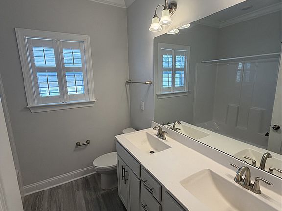 4th image of 2512 Macedonia Pine Dr