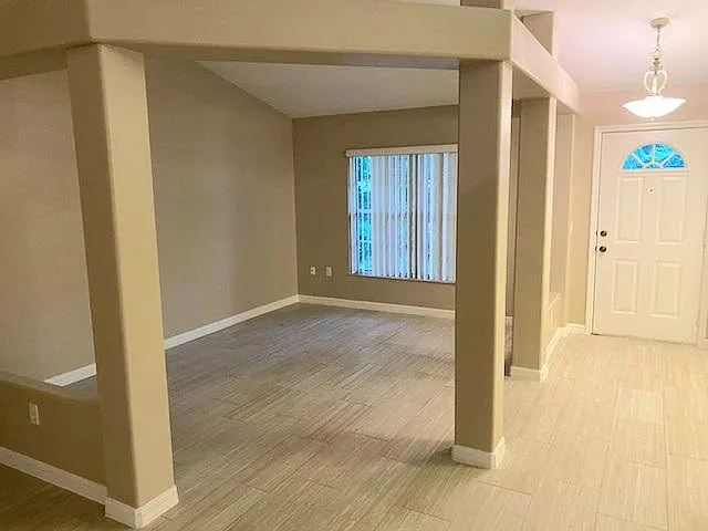 Building Photo - 1663 Imperial Palm Dr