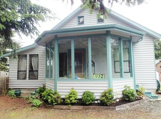 3832 Hoffman Rd, Oak Harbor, WA 98277