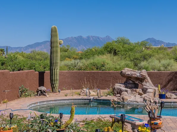 725 W Paseo Del Canto, Green Valley, AZ 85622