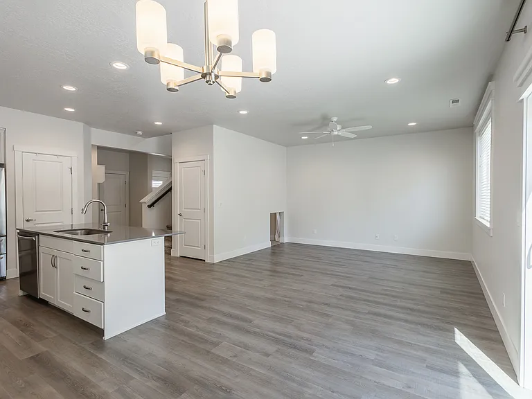 2014 S Defio Way — Photo 7