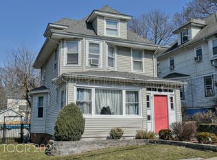 37 Hill St, Bogota, NJ 07603