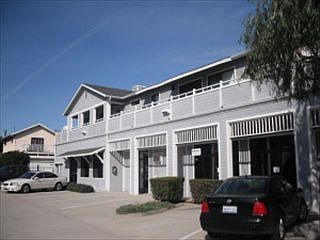 2nd image of 212 Cottage Grove Ave