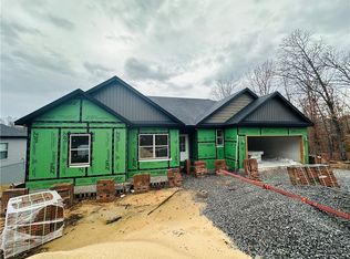 14 Tummell Dr, Bella Vista, AR 72715
