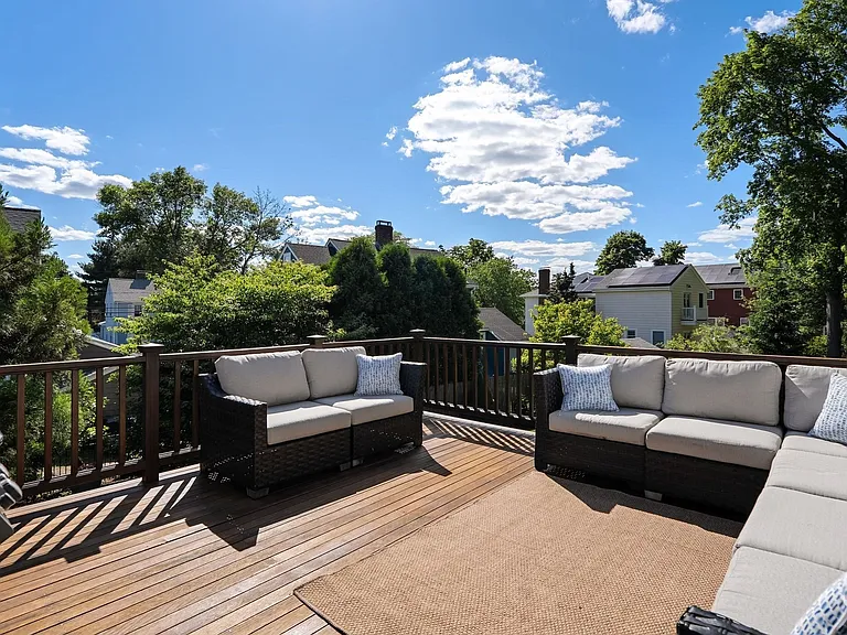 197 Hillside Ave — Photo 17