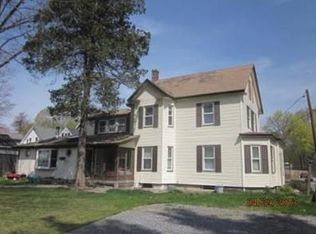 202 Barker Ave, Lowell, MA 01850