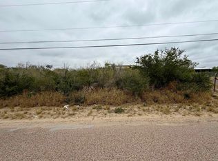 5114 Cuellar Ln, Zapata, TX 78076