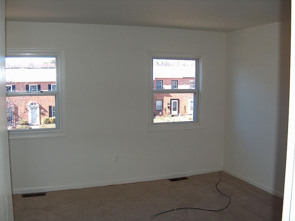 1st image of 1776 Belle Dr