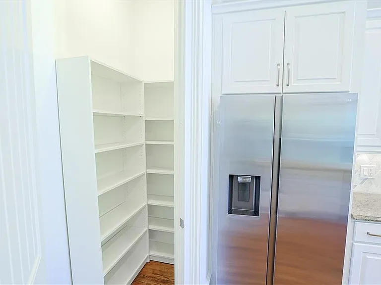 1296 Lenox Park Blvd — Photo 25