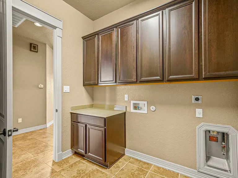 8219 High Noon Way — Photo 25