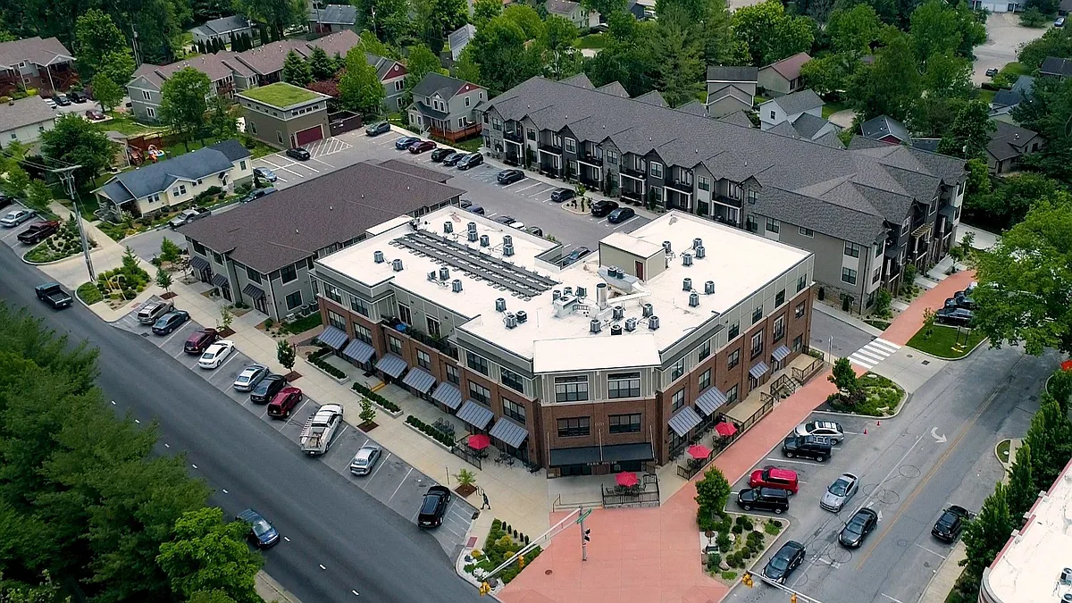 Building Photo - Park South
