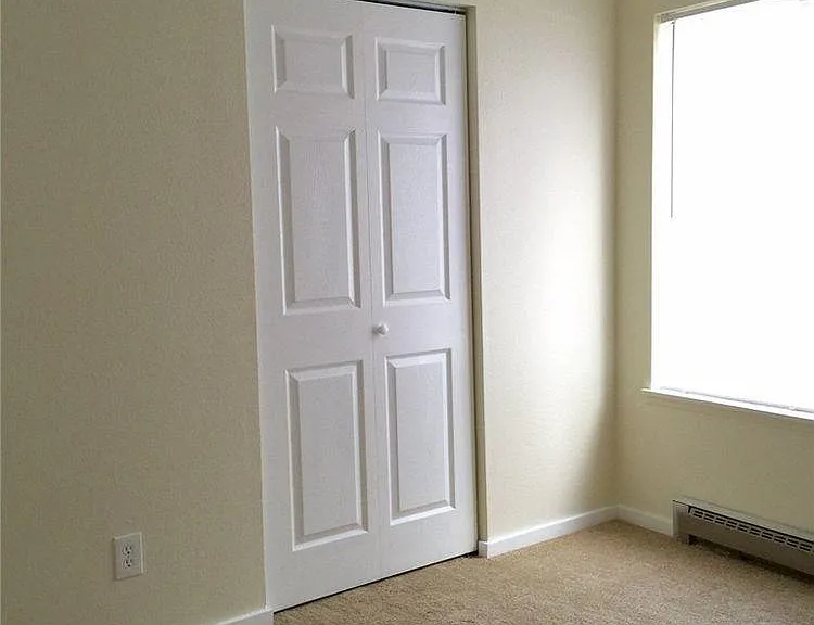 14625 NE 34th St #9 — Photo 10