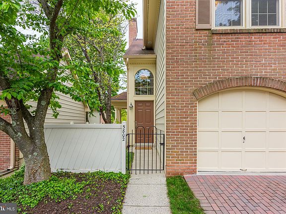 2nd image of 5802 Linden Square Ct #40