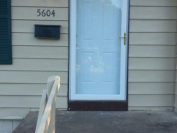 New steel door and storm door