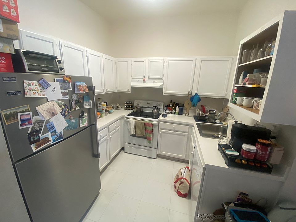 1st image of 48 Forest St #48
