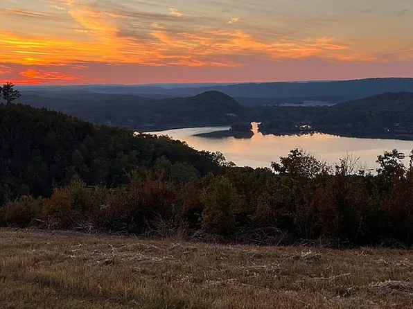 208 County Road 1022, Cedar Bluff, AL 35959