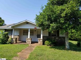 1206 E Main St, Duncan, SC 29334