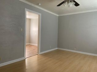 1121 N 9th St #1, Arkansas City, KS 67005