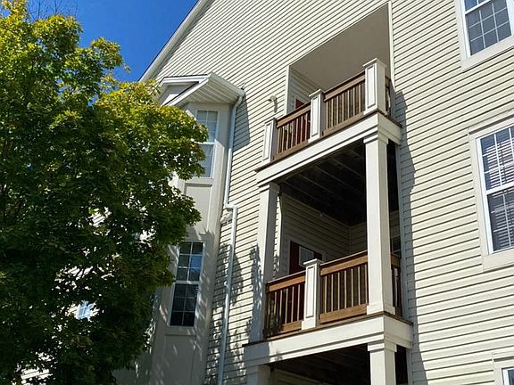 5th image of 6500 Tayack Pl Unit 201