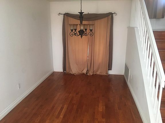 5th image of 8047 Milan Ct