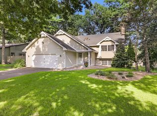 139 Canterbury Rd, Circle Pines, MN 55014