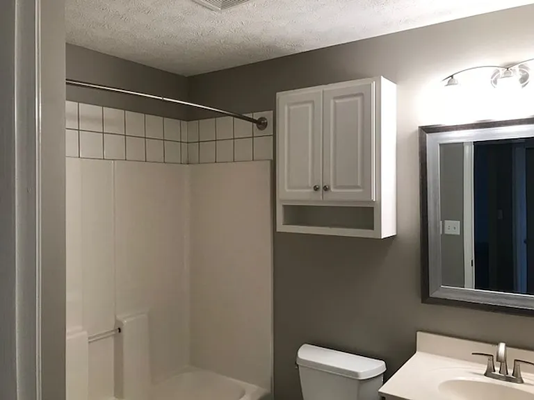 717 Springfield Blvd — Photo 11